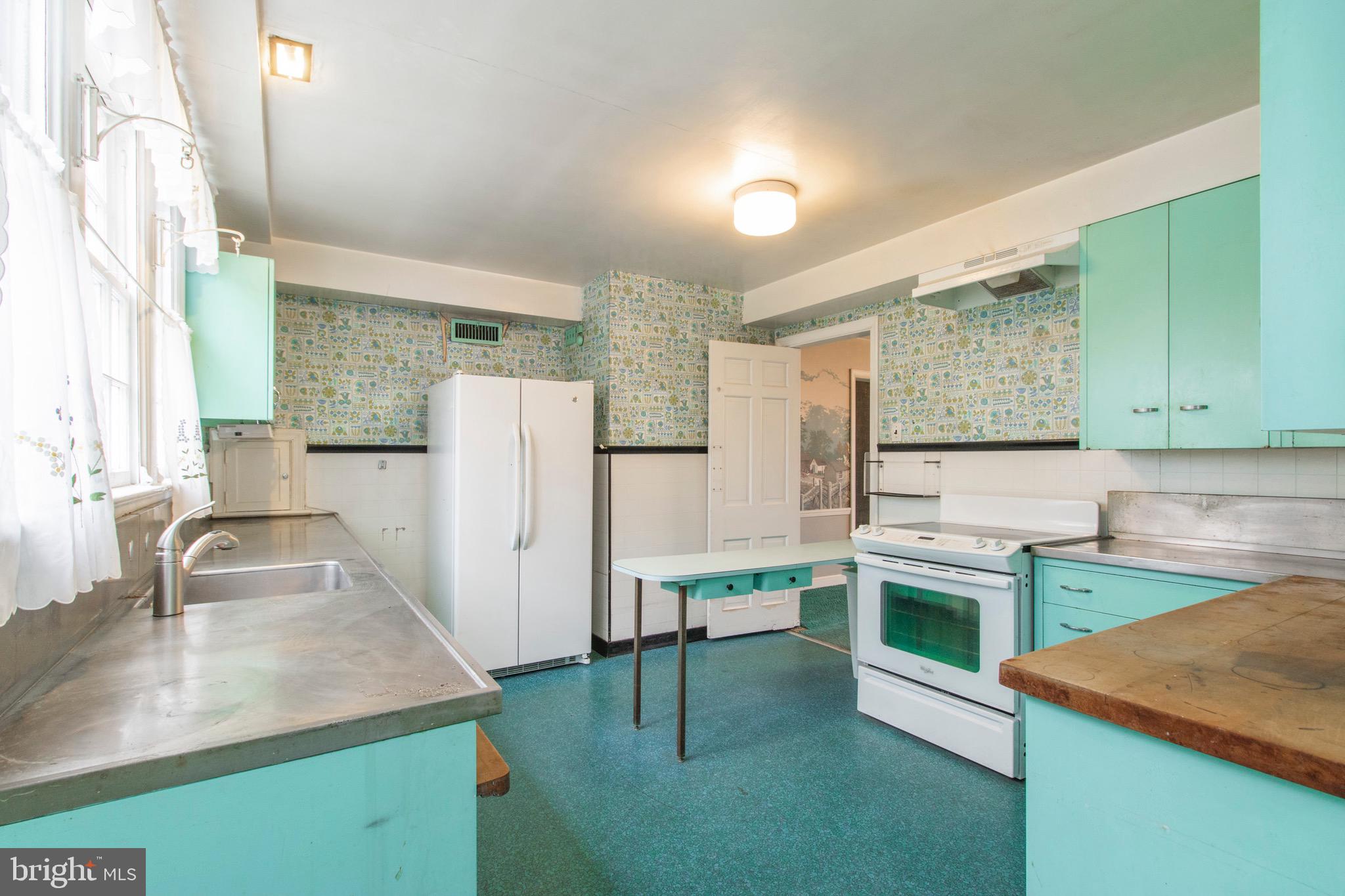 619 Moreno Road Penn Valley, PA 19072 - Photo 29 of 68 Kitchen