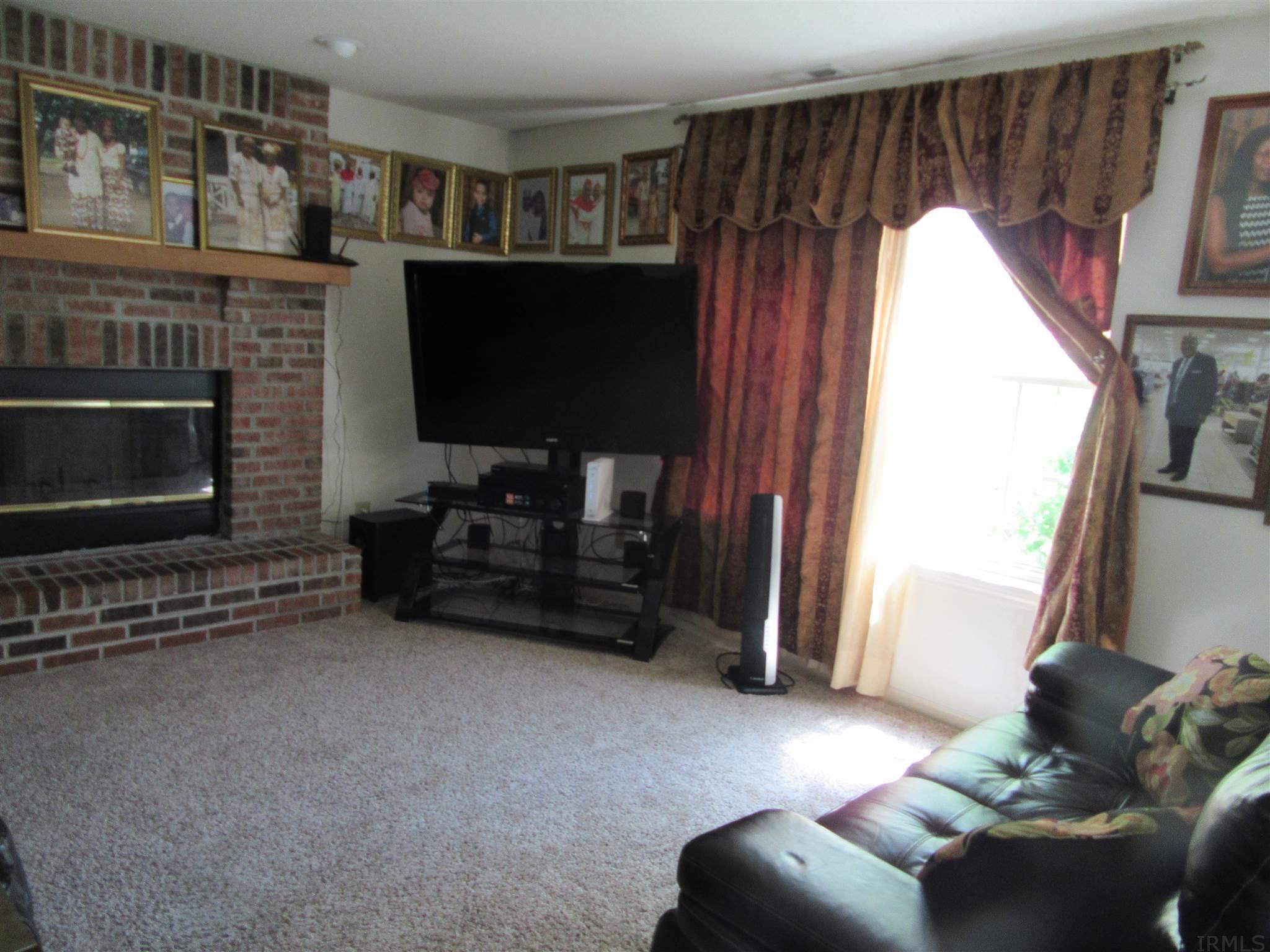 655 Springwater Road Kokomo, IN 46902 - Photo 11 of 26