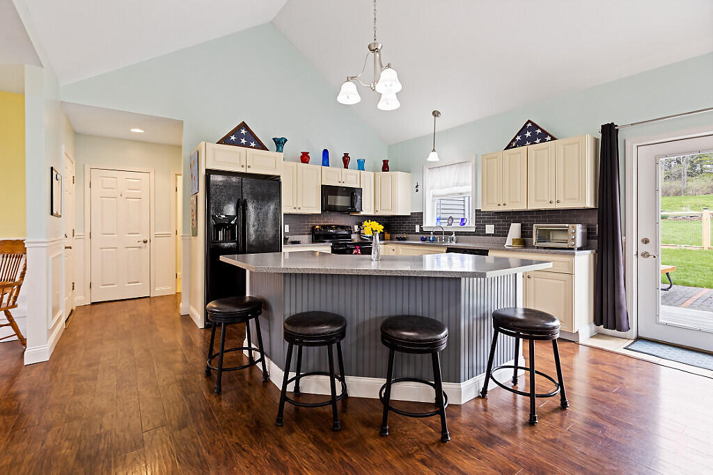 19 Fieldstone Drive Augusta, ME 04330 - Photo 12 of 61 32_BP5A7658_DxO_mls