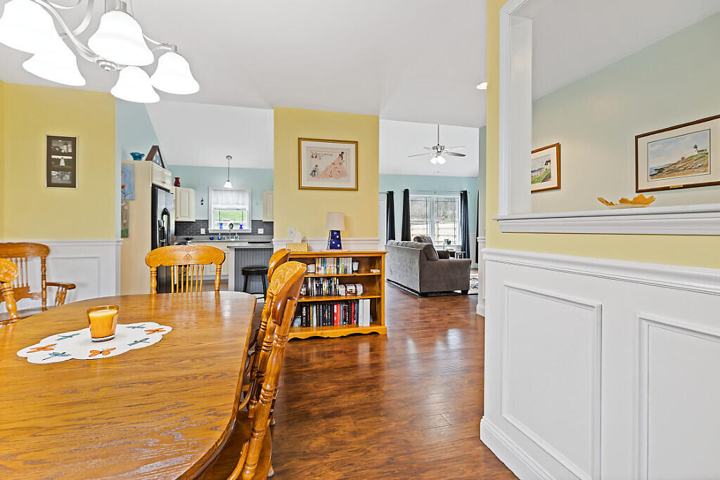 19 Fieldstone Drive Augusta, ME 04330 - Photo 14 of 61 19_BP5A7619_DxO_mls