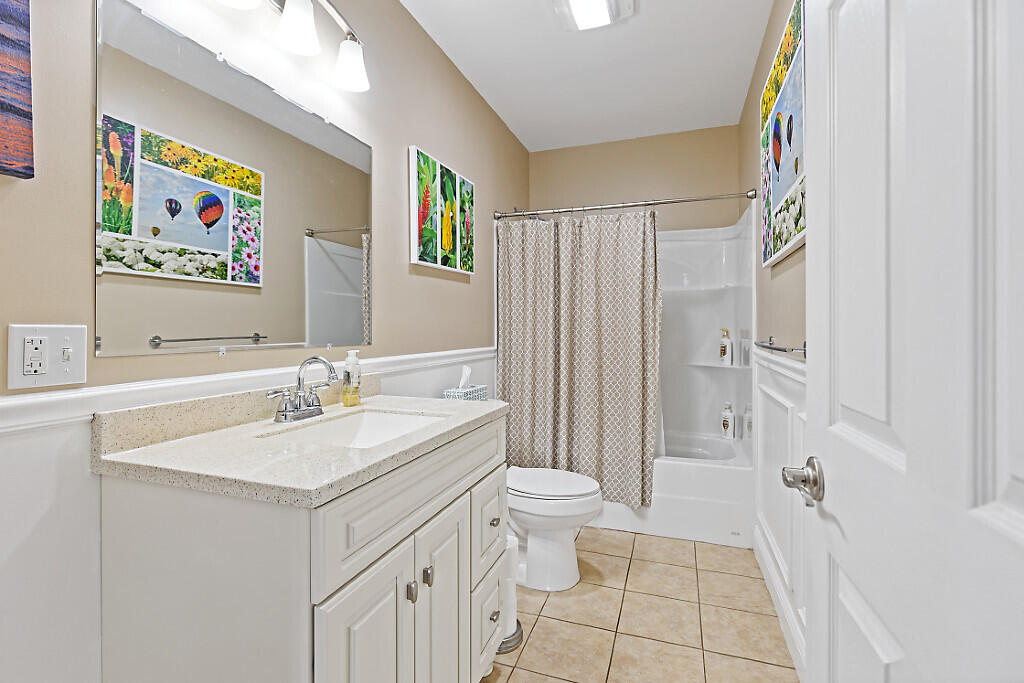 19 Fieldstone Drive Augusta, ME 04330 - Photo 4 of 61 13_BP5A7601_DxO_mls