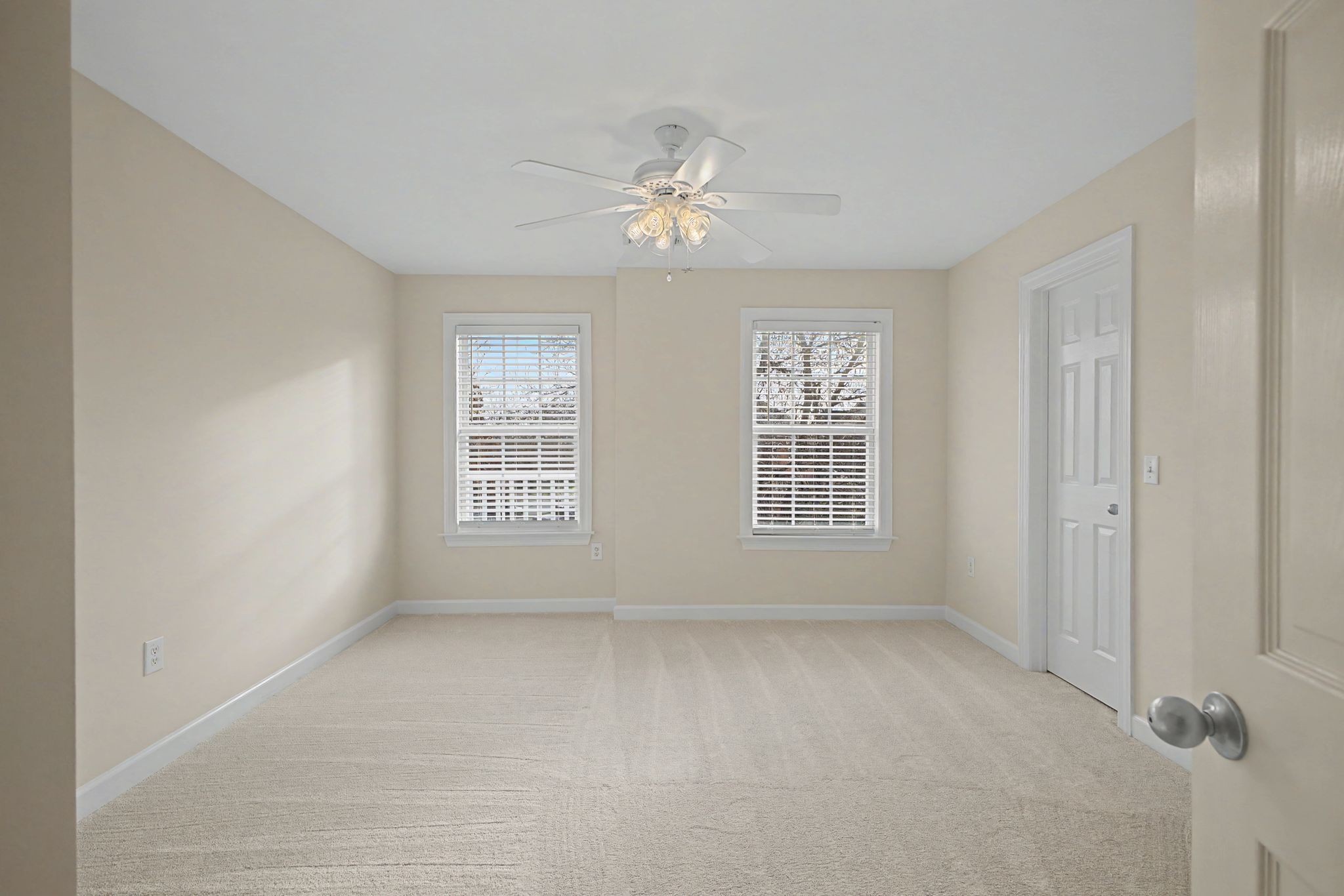 1060 Auldridge Drive Spring Hill, TN 37174 - Photo 23 of 49 a view of an empty room with a window