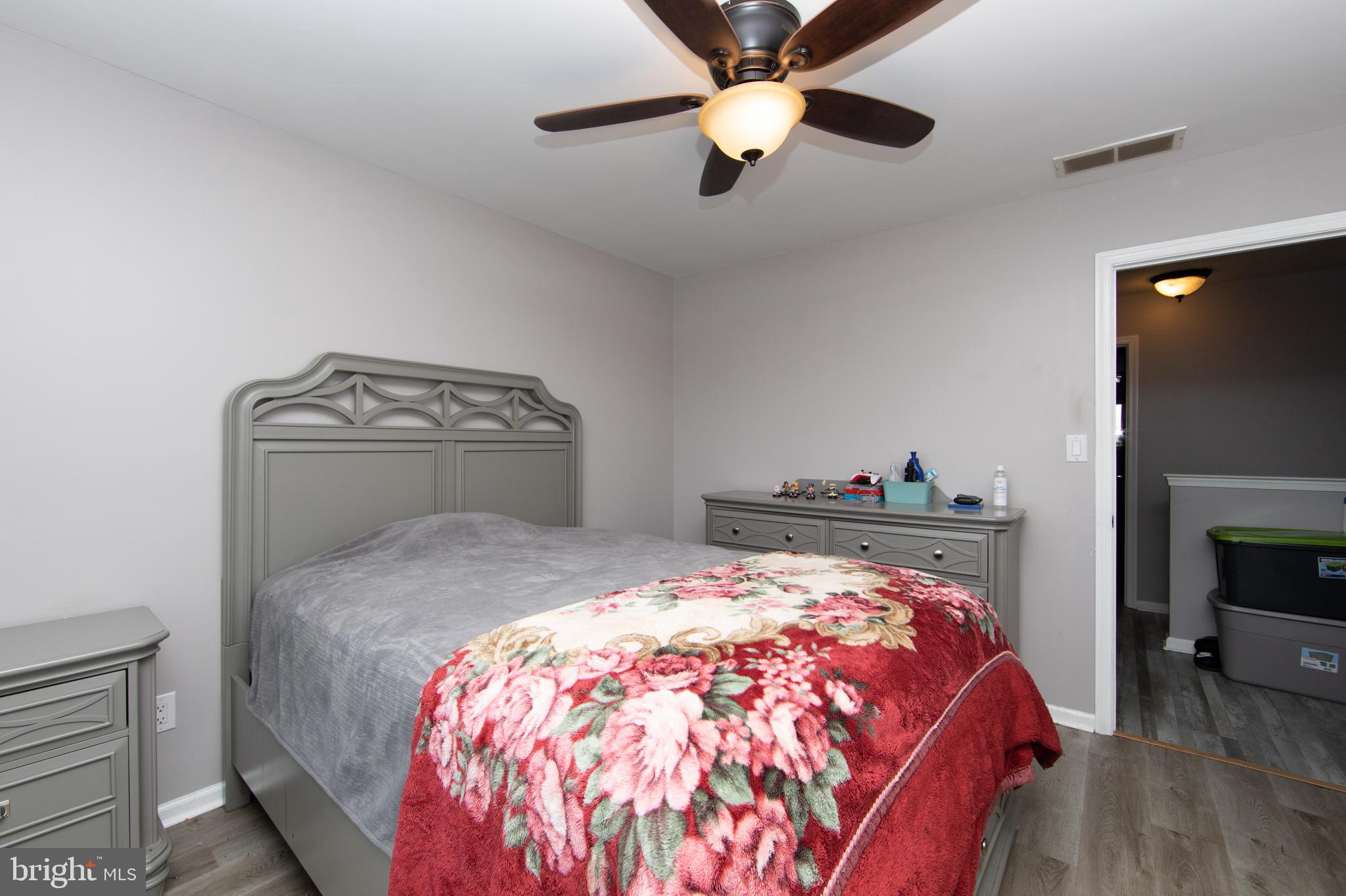 304 Coventry Way Mount Laurel, NJ 08054 - Photo 22 of 32 2nd Bedroom