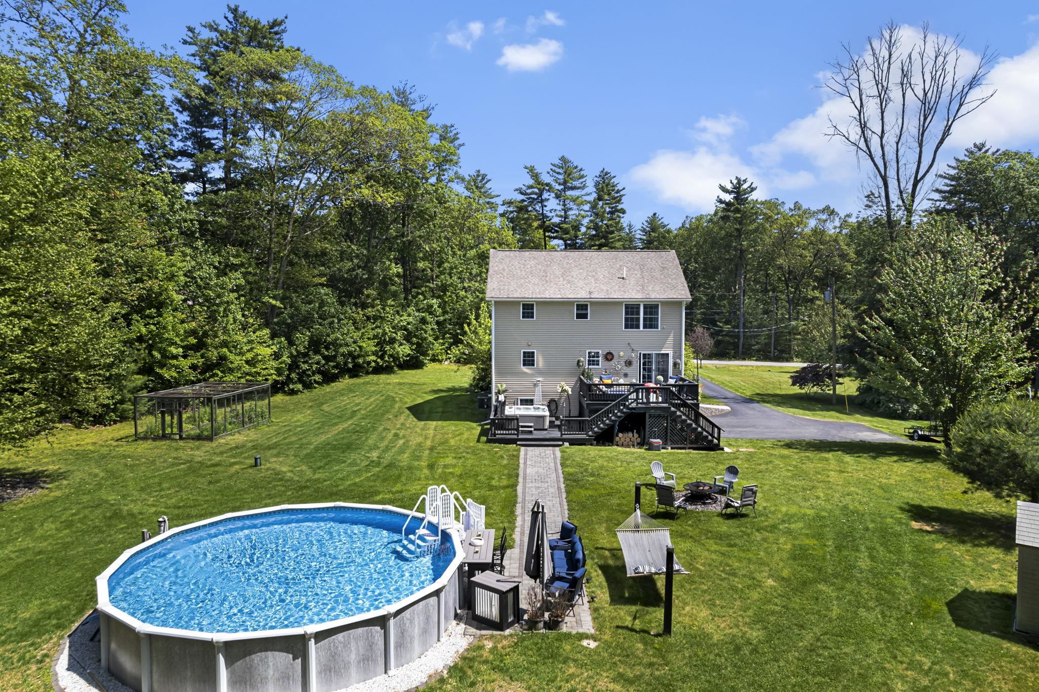 20 Lawrence Road Derry, NH 03038 - Photo 40 of 46