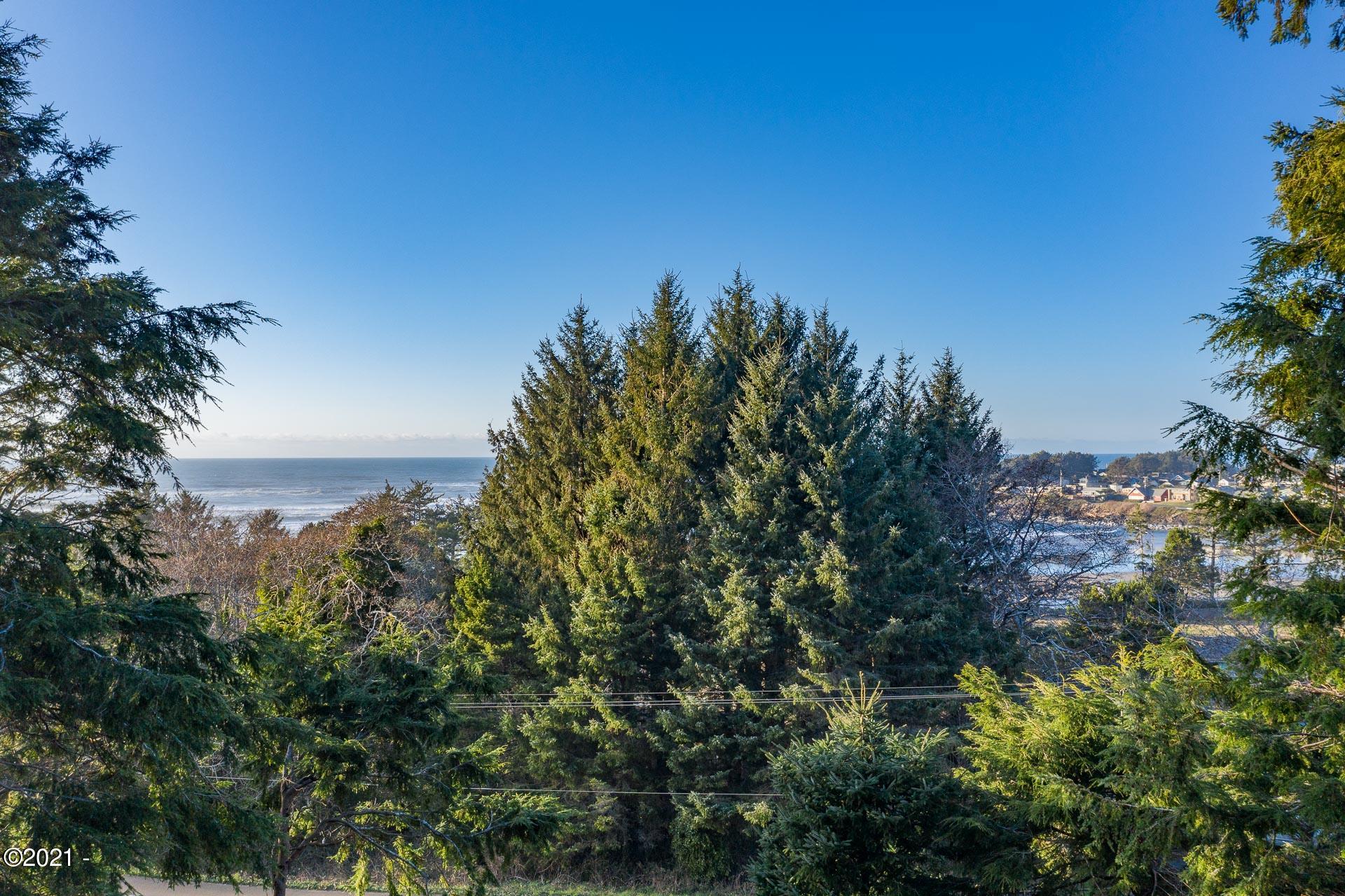 158 Highway 101 Yachats, OR 97498 - Photo 17 of 21 DJI_0373