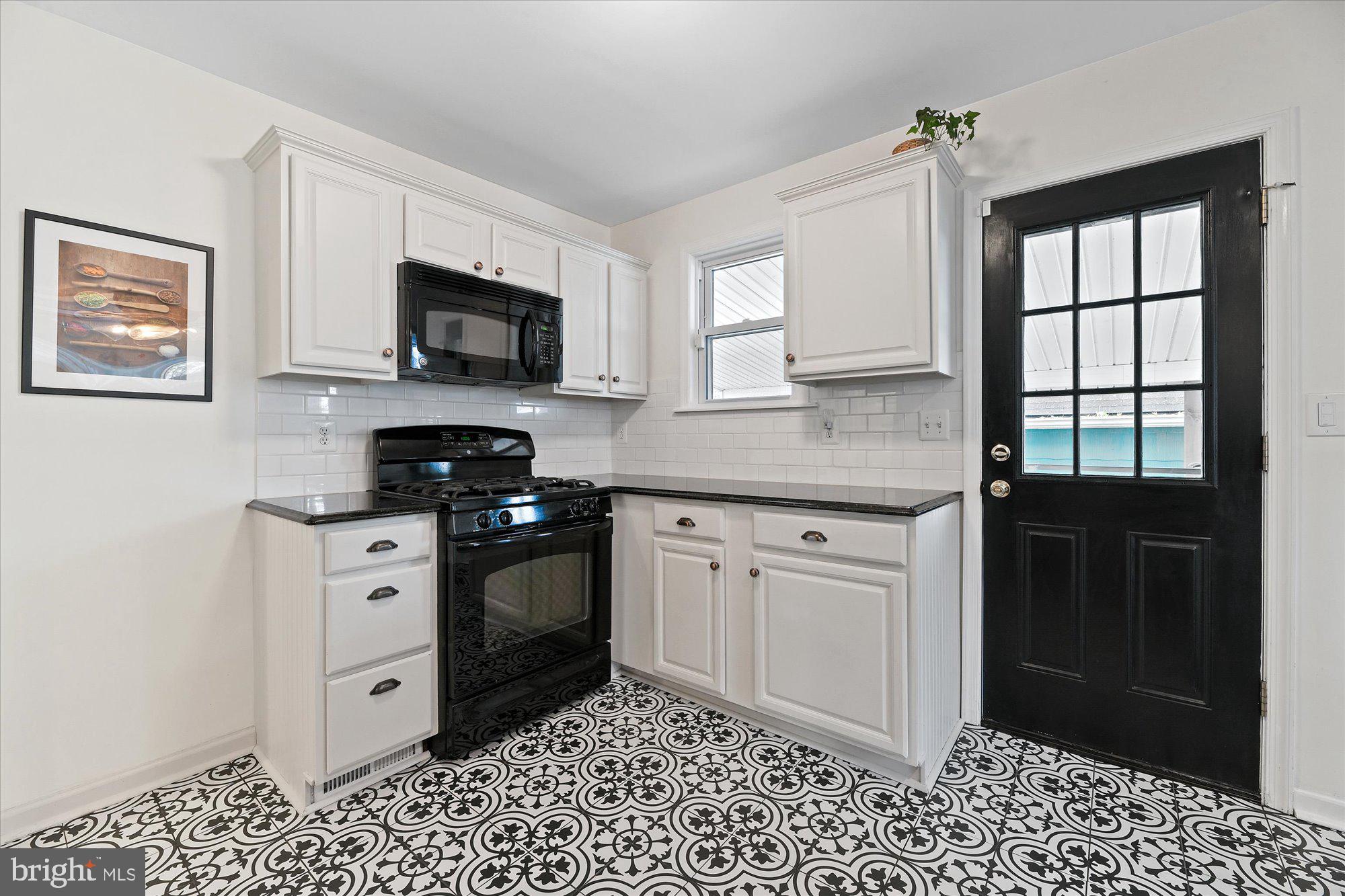 2701 Glendale Road Baltimore, MD 21234 - Photo 18 of 34 Check out the beautiful porcelain tile flooring!