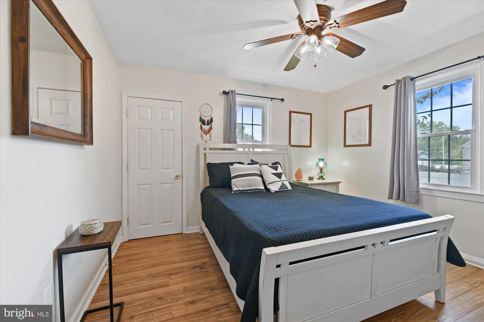 2701 Glendale Road Baltimore, MD 21234 - Photo 23 of 34 Neutral stylish dƩcor throughout