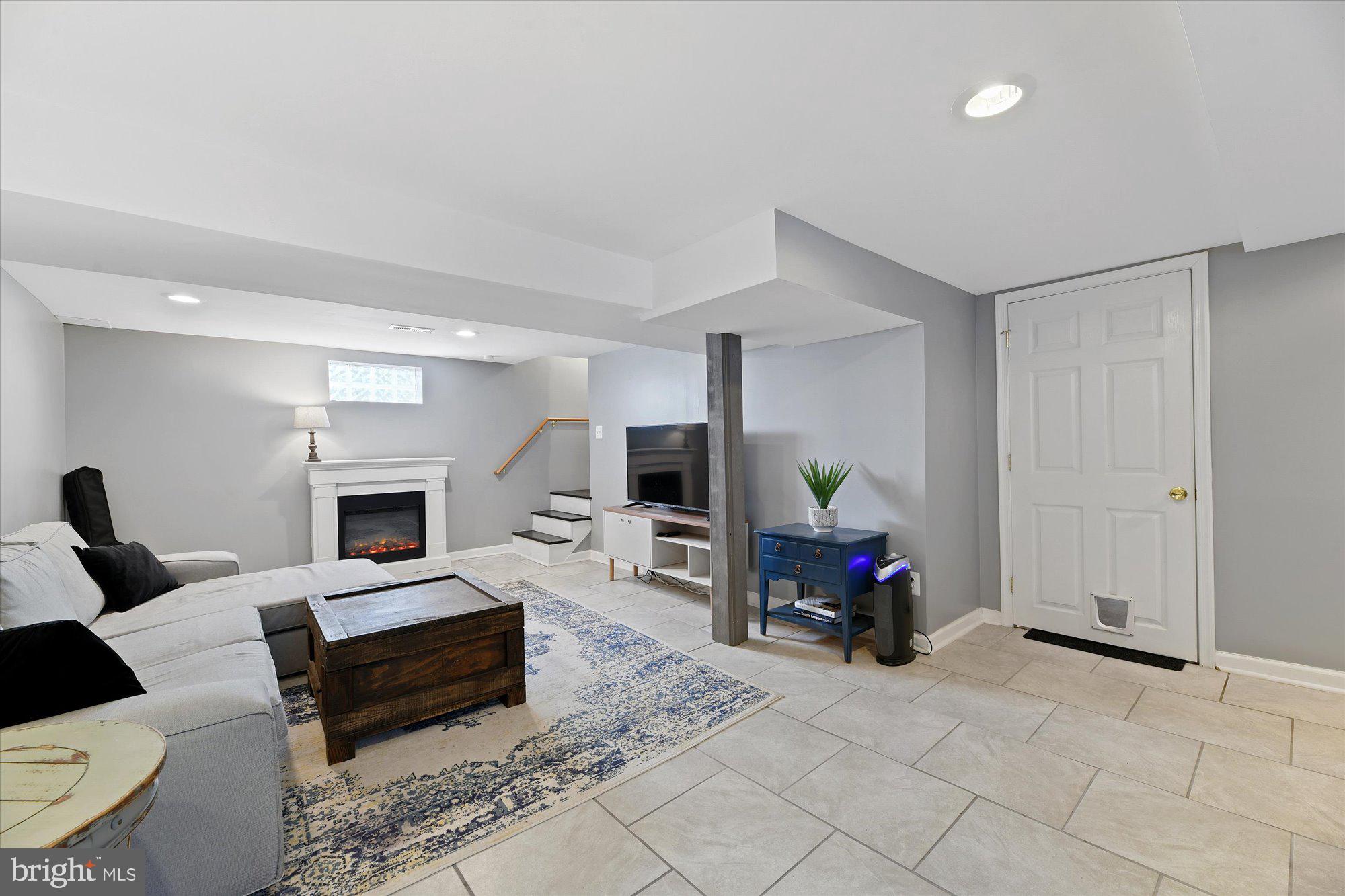 2701 Glendale Road Baltimore, MD 21234 - Photo 5 of 34 The lower level offers additional finished space
