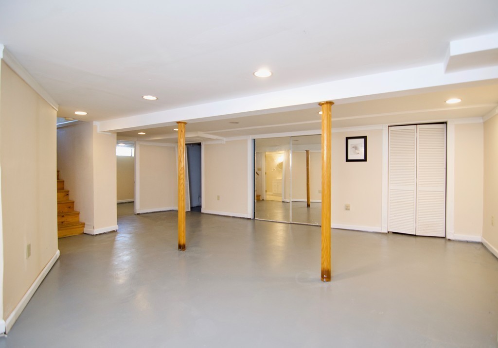 27-29 Martin Street Springfield, MA 01108 - Photo 30 of 37 Gallery Image 30