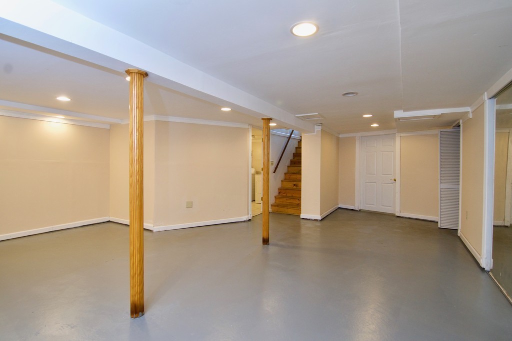 27-29 Martin Street Springfield, MA 01108 - Photo 31 of 37 Gallery Image 31
