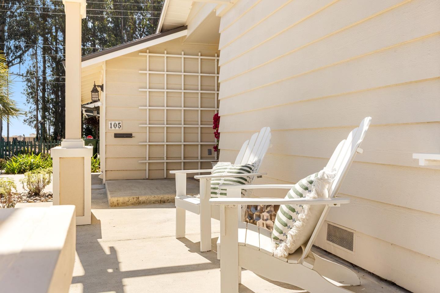 105 Wesley Street Capitola, CA 95010 - Photo 39 of 55 a view of balcony