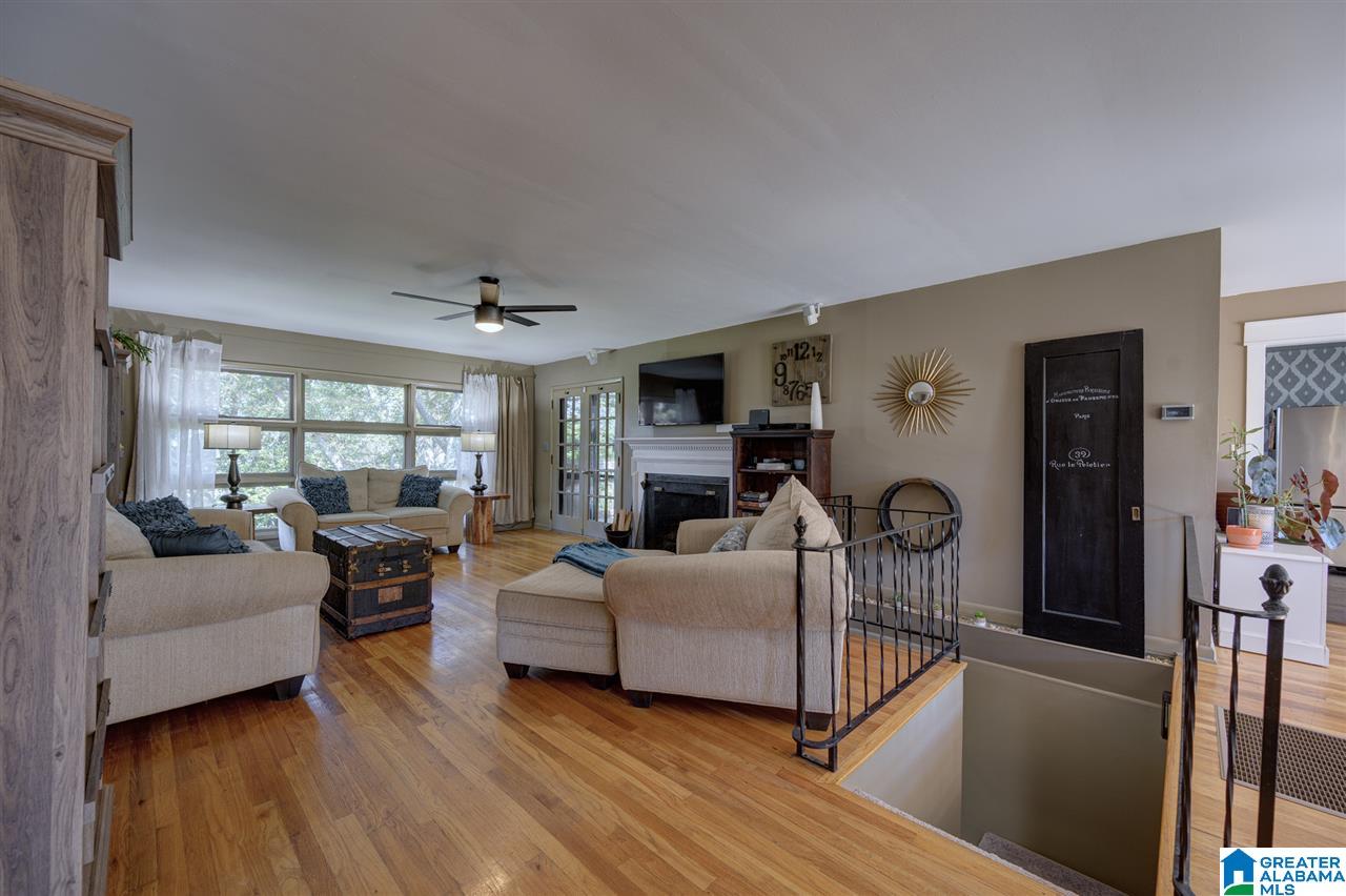 1412 Shades Crest Road Birmingham, AL 35226 - Photo 11 of 47