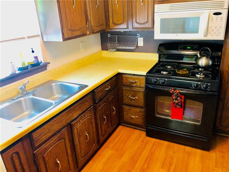 1250 Brinton Road Pittsburgh, PA 15221 - Photo 8 of 22 Gallery Image 8