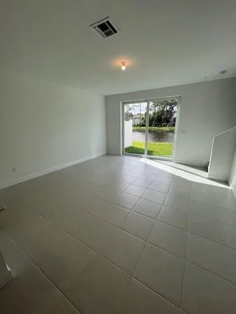 $2,800 | 5387 Flannigan Way, Lake Worth, FL 33463