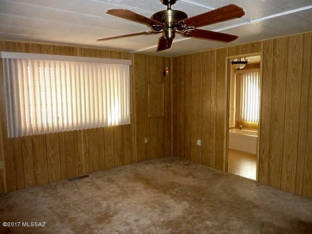6156 West Rafter Cir Street Tucson, AZ 85713 - Photo 16 of 31 Gallery Image 16