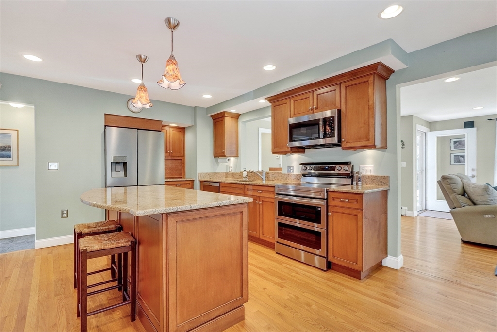 57 Sheffield Road Melrose, MA 02176 - Photo 11 of 42