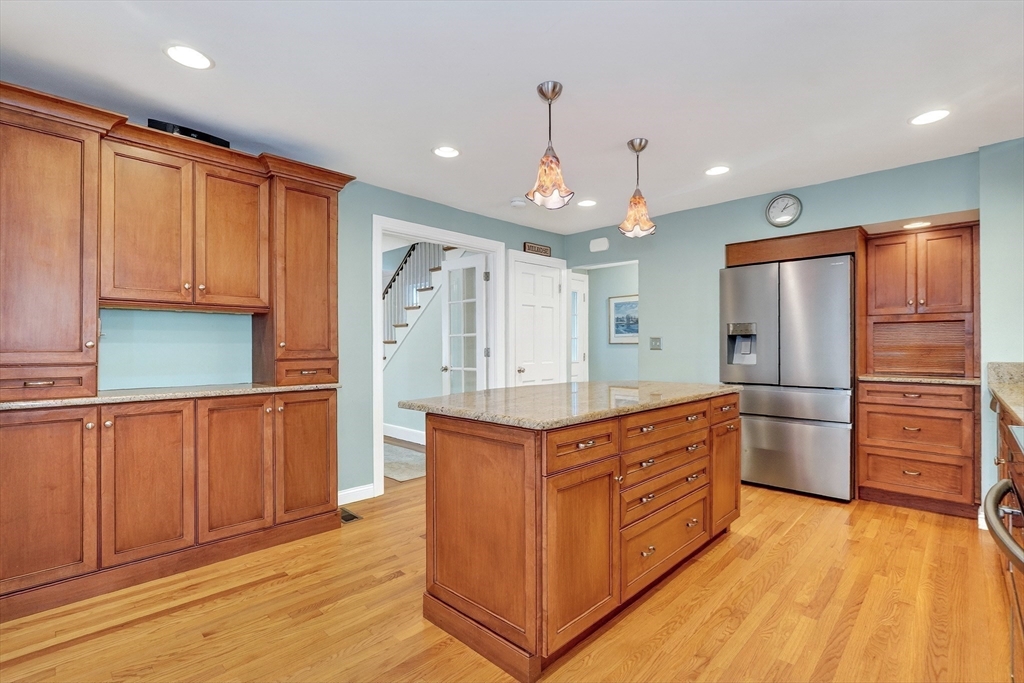 57 Sheffield Road Melrose, MA 02176 - Photo 9 of 42