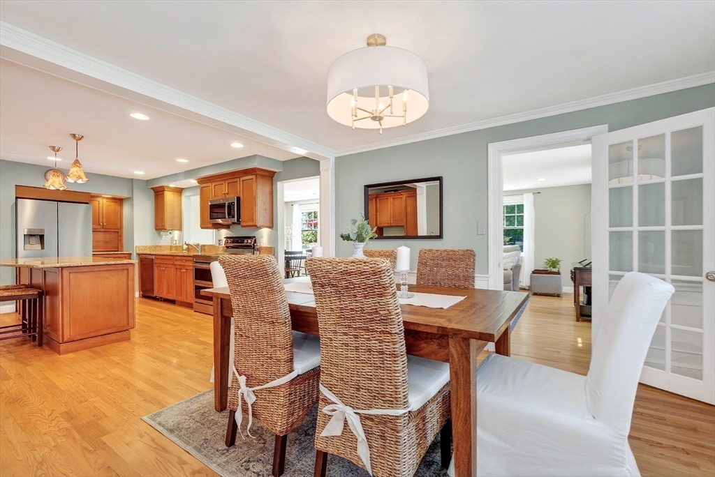 57 Sheffield Road Melrose, MA 02176 - Photo 10 of 42