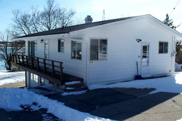 1775 North River Road St. Clair, MI 48079 - Photo 1 of 13 31090623.JPG