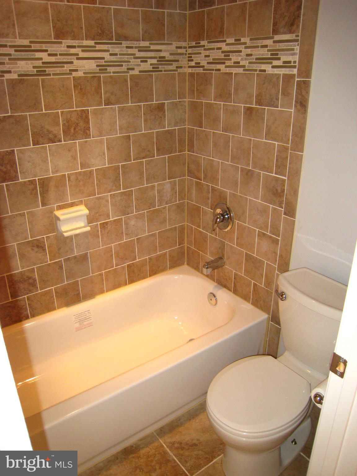 116 Compass Road Baltimore, MD 21220 - Photo 12 of 21 Bath