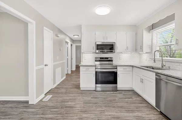 $2,150 | 4827 Bradyville Pike, Murfreesboro, TN 37127