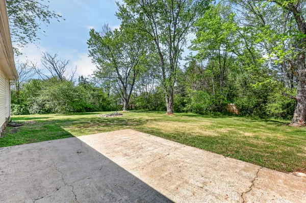 $2,150 | 4827 Bradyville Pike, Murfreesboro, TN 37127