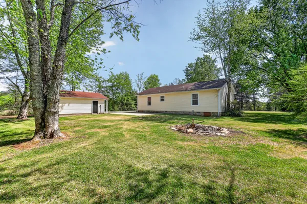 $2,150 | 4827 Bradyville Pike, Murfreesboro, TN 37127