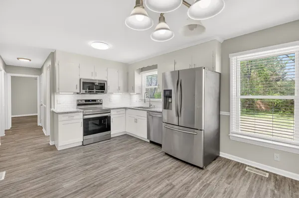 $2,150 | 4827 Bradyville Pike, Murfreesboro, TN 37127