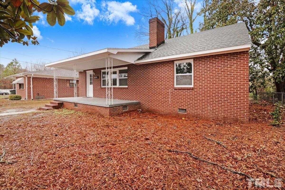 1102 Sycamore Road Kinston, NC 28501 - Photo 3 of 23 Gallery Image 3
