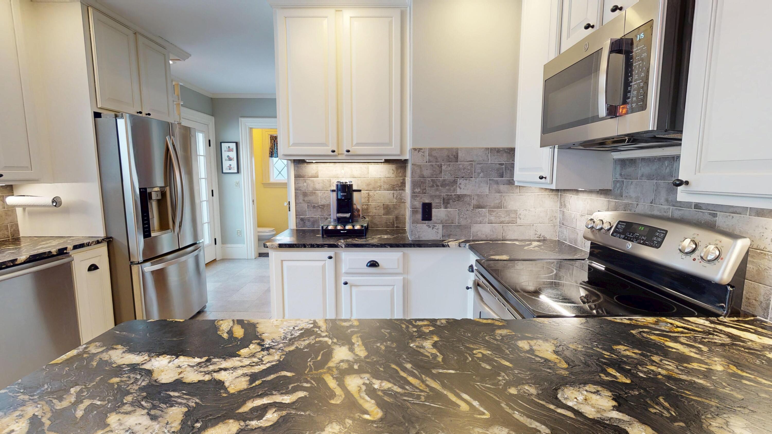 28 Congress Street Bangor, ME 04401 - Photo 11 of 44 10