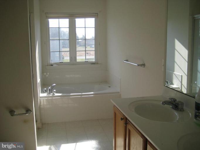 8 Lister Lane Ridgely, MD 21660 - Photo 10 of 14 Master Bath