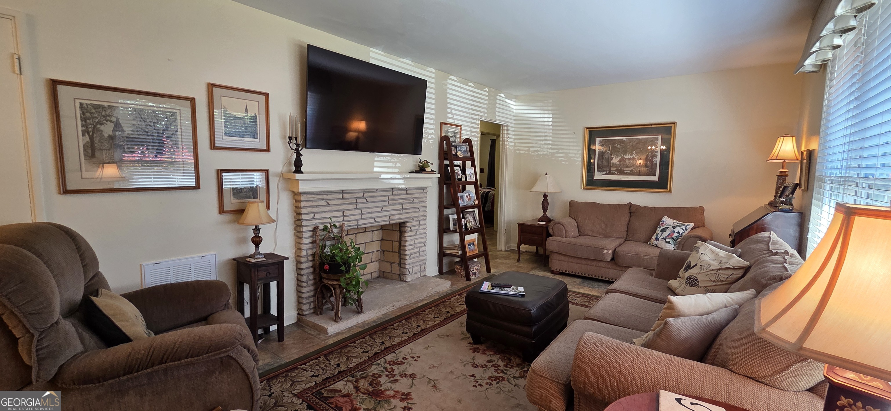 142 Rose Street Cochran, GA 31014 - Photo 8 of 40