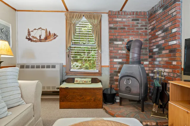 $270,000 | 235 Lancaster Road, Unit 5, Whitefield, NH 03598