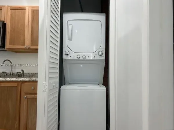 $1,500 | 5180 Northwest 14th Avenue, Unit B, Miami, FL 33142