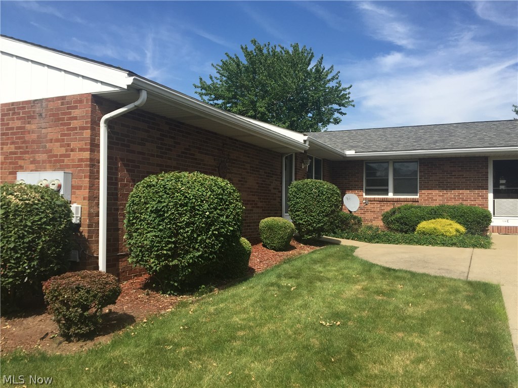 720 Springfield Road, Unit F Columbiana, OH 44408 - Photo 4 of 15 Gallery Image 4