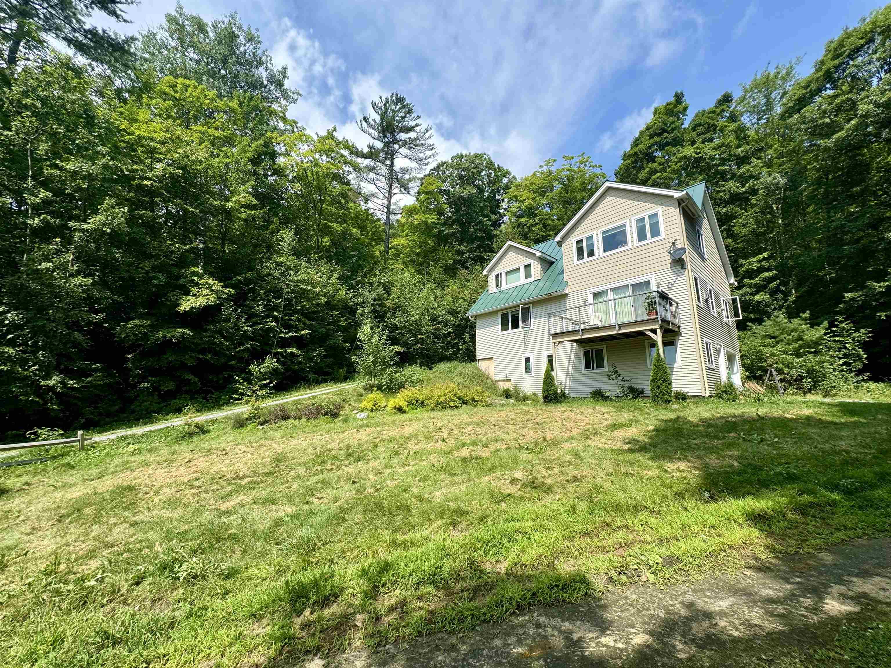 882 Fuller Road Newbury, VT 05051 - Photo 12 of 24