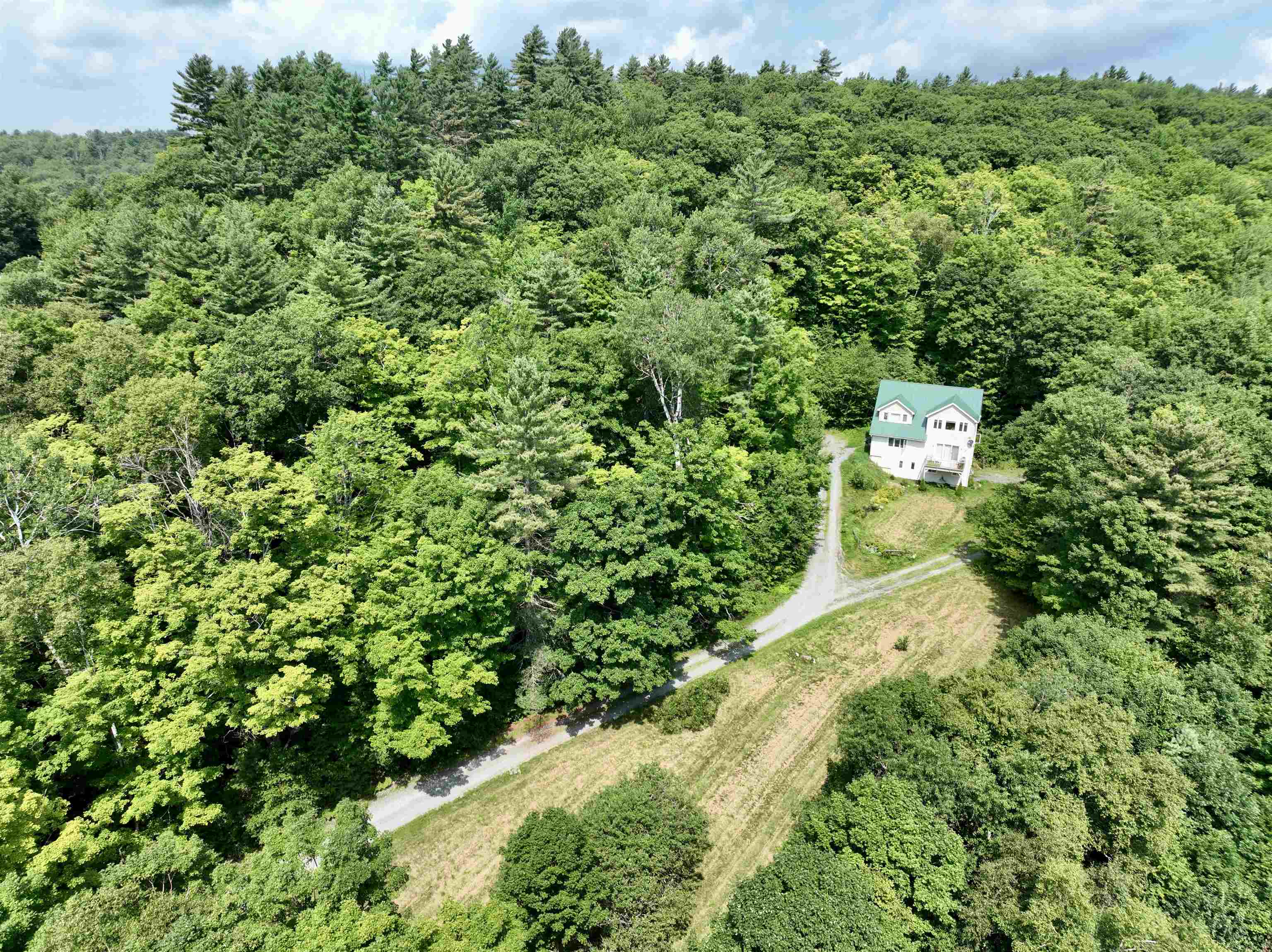 882 Fuller Road Newbury, VT 05051 - Photo 14 of 24