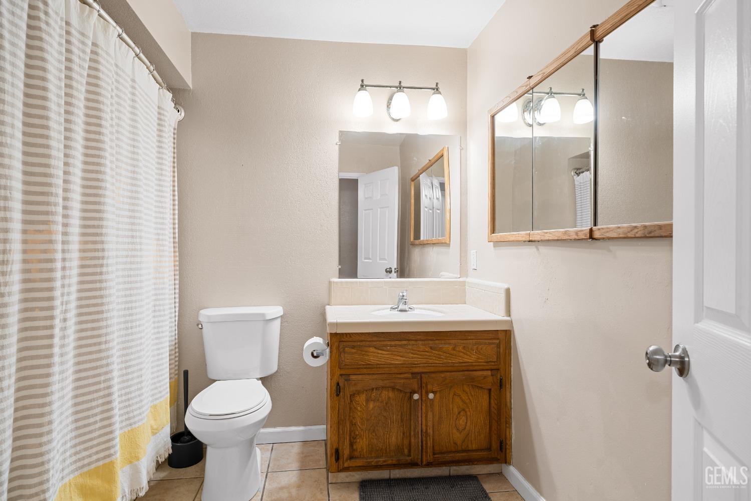 Undisclosed Address Bakersfield, CA 93308 - Photo 12 of 16