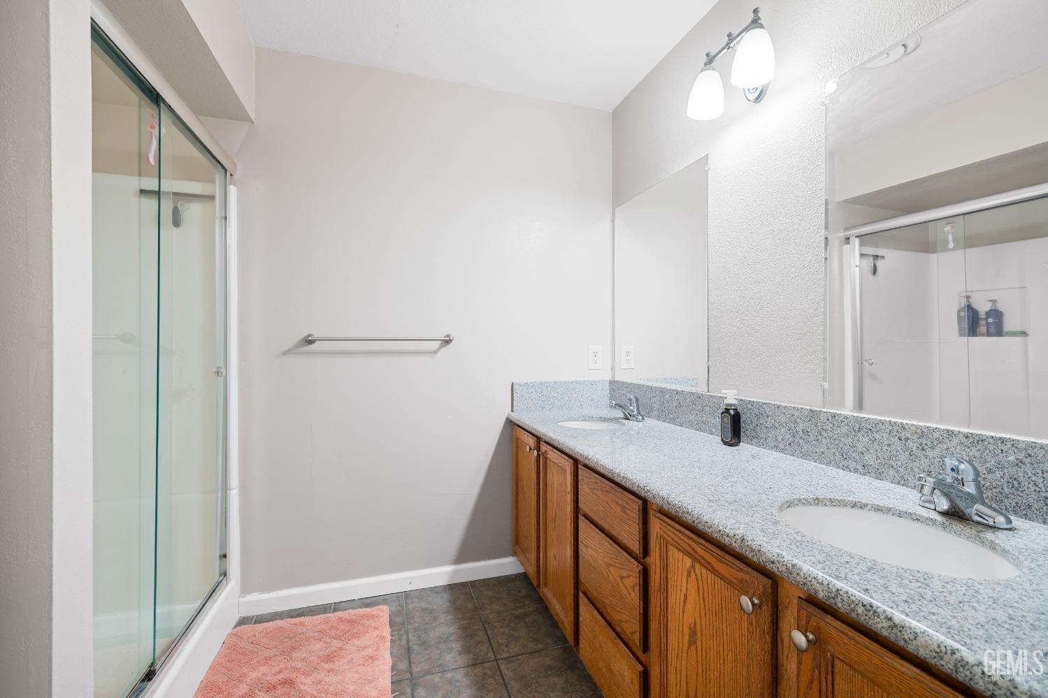 Undisclosed Address Bakersfield, CA 93308 - Photo 10 of 16