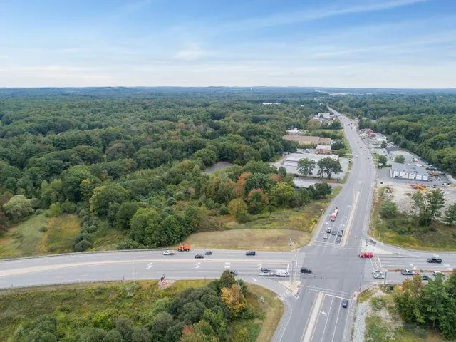 $3,249,900 | 24 Rockingham Road, Windham, NH 03087