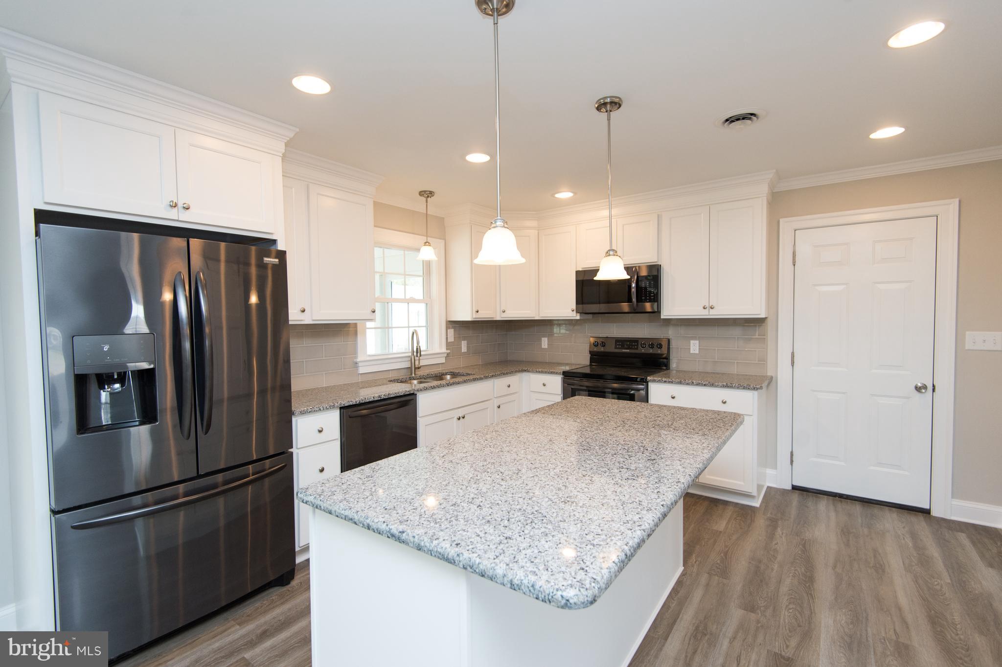5149 Paw Paw Road Cambridge, MD 21613 - Photo 3 of 20 kitchen