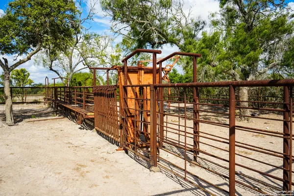 $1,480,000 | 12937 Farm To Market Road 743, Kenedy, TX 78119
