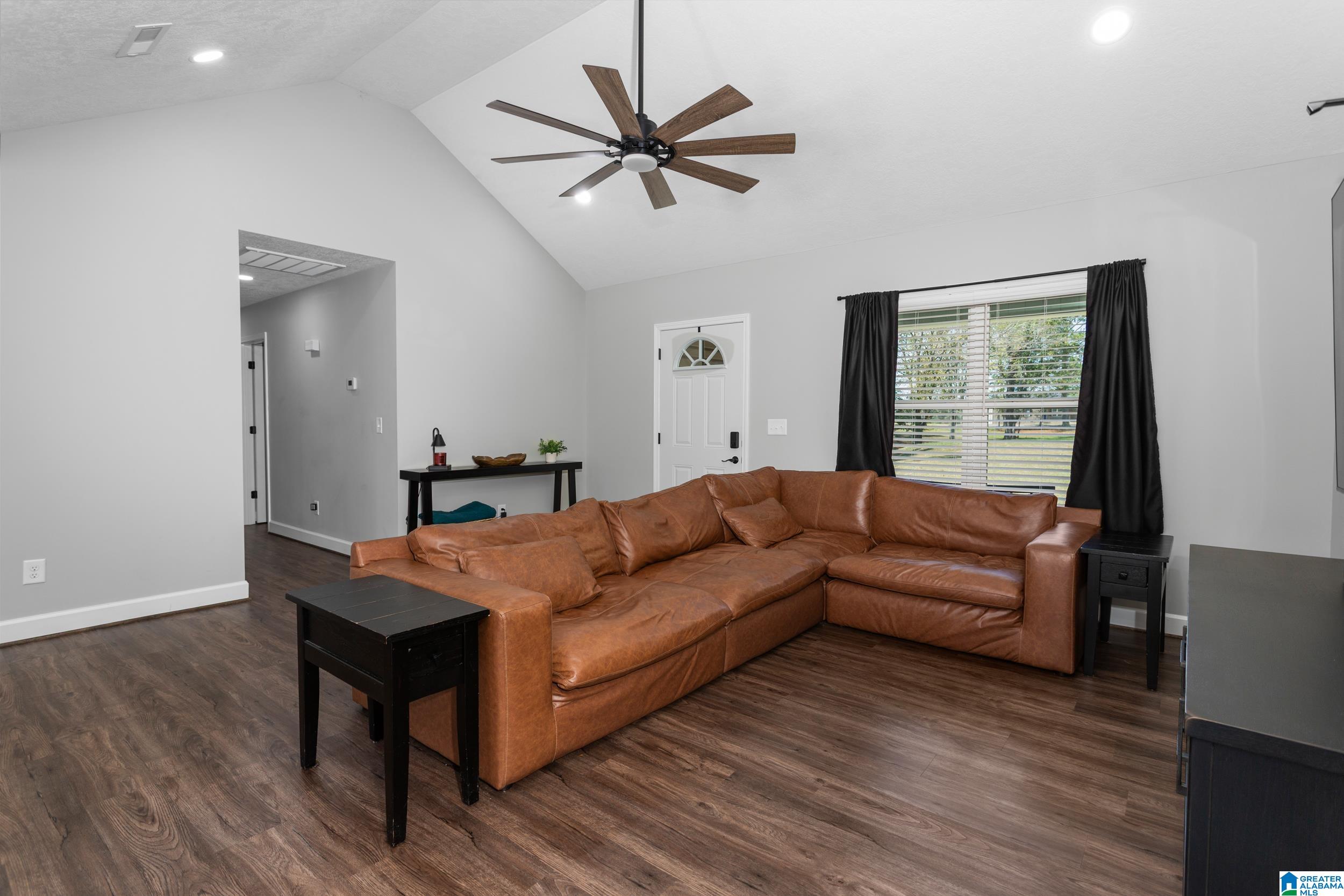190 Grants Road Ohatchee, AL 36271 - Photo 7 of 32