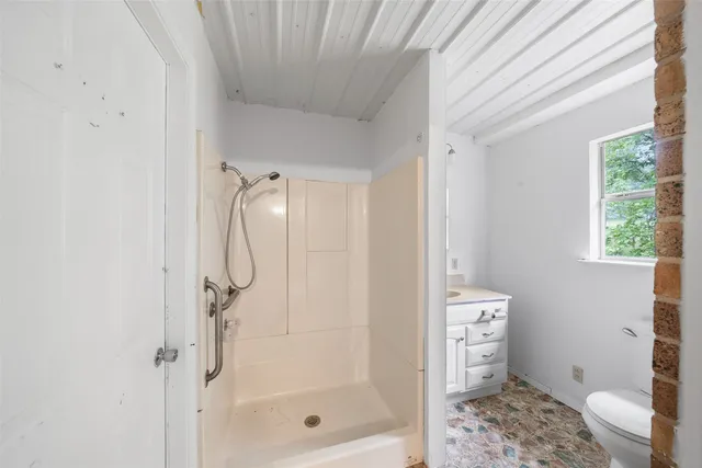 $307,500 | 101 Walnut, Coldspring, TX 77331