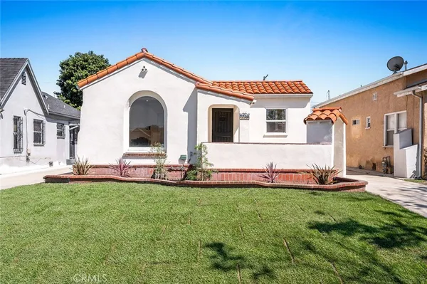 $785,000 | 7700 Brighton Avenue, Los Angeles, CA 90047