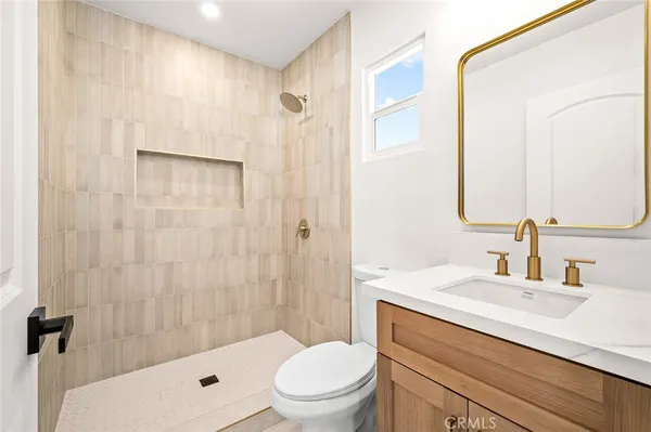 $785,000 | 7700 Brighton Avenue, Los Angeles, CA 90047