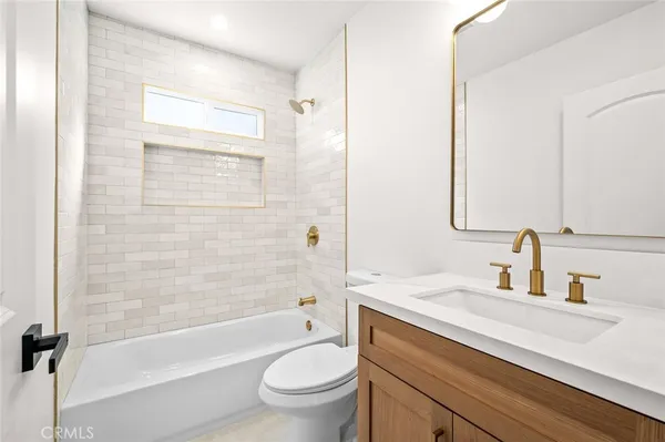 $785,000 | 7700 Brighton Avenue, Los Angeles, CA 90047