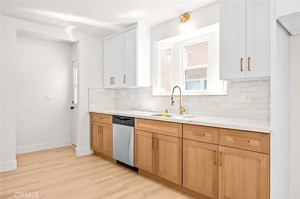 $785,000 | 7700 Brighton Avenue, Los Angeles, CA 90047