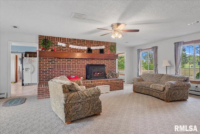 $279,900 | 5008 Rock Road, Pleasant Plains, IL 62677