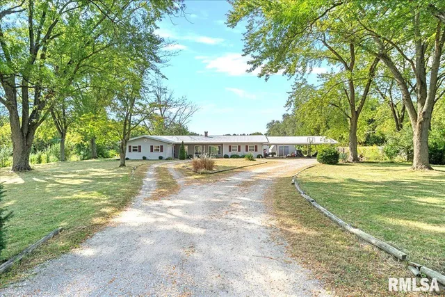$279,900 | 5008 Rock Road, Pleasant Plains, IL 62677